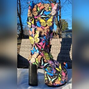 CLUB EXX® 3D Butterfly Kaleidoscope Vision Platform Boots | Size 11